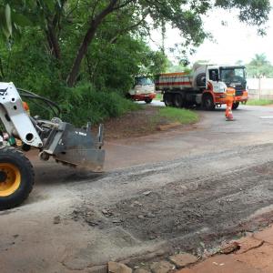 Imagem da notícia Operação tapa buraco - FOTOS