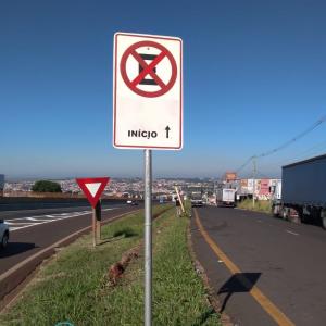 Imagem da notícia SINALIZAÇÃO DE TRÂNSITO