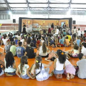 Imagem da notícia Jahu recebe biblioteca itinerante do projeto Livrando