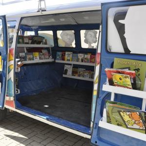 Imagem da notícia Jahu recebe biblioteca itinerante do projeto Livrando