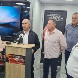 Imagem da notícia CIEJ - ESCOLA MÓVEL DE CONECTIVIDADE 5G