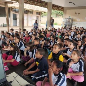 Imagem da notícia MAIO AMARELO NA ESCOLA VEREADOR ANGELO RONCHESEL