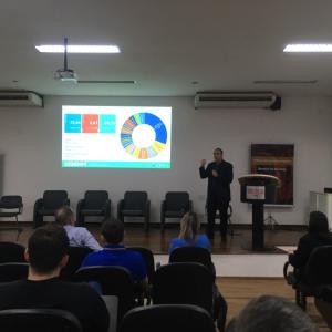 Imagem da notícia OFICINA DISCUTE PROGRAMA DE QUALIFICAÇÃO PARA EXPORTAÇÕES