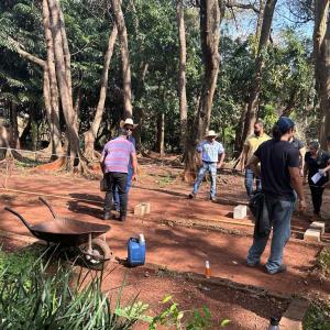 Imagem da notícia MÊS DA ÁRVORE - VISITA E AÇÃO NO HORTO MUNICIPAL