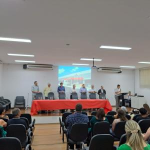 Imagem da notícia CURSO DE QUALIFICAÇÃO DE DESIGNER GRÁFICO DE EMBALAGEM FORMA PRIMEIRA TURMA