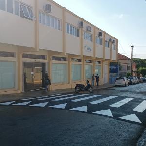 Imagem da notícia PREFEITURA INSTALA NOVAS FAIXAS ELEVADAS NA CIDADE