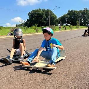 Imagem da notícia DOMINGO EM ALTA VELOCIDADE