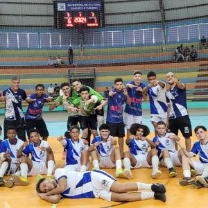Imagem da notícia JOGOS DA JUVENTUDE: FUTSAL, BASQUETE E VÔLEI SE CLASSIFICAM PARA A FASE REGIONAL