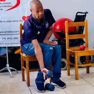 Imagem da notícia PREFEITURA OFERECE AULAS DE ATLETISMO E BOCHA PARALÍMPICA