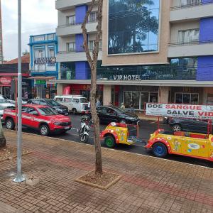 Imagem da notícia MAIO AMARELO: BLITZ EDUCATIVA PROMOVE CONSCIENTIZAÇÃO NO TRÂNSITO