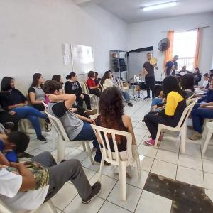 Imagem da notícia TARDE DE MÚSICA, APRENDIZADO E DIVERSÃO PARA ESTUDANTES DA EE CAETANO LOURENÇO DE CAMARGO