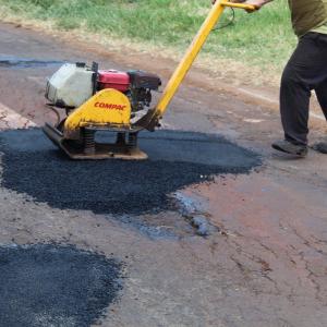 Imagem da notícia Operação Tapa-buraco - FOTOS