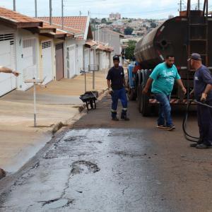 Imagem da notícia Operação Tapa-buraco - FOTOS