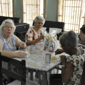 Imagem da notícia Centro Dia do Idoso recebe Papai Noel