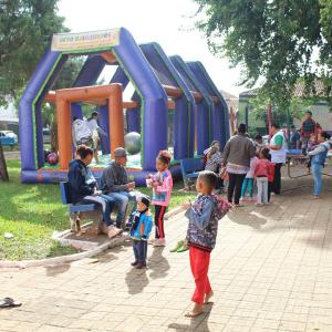 Imagem da notícia Semana de conscientização do Combate ao Trabalho Infantil: Ação comunitária, com recreação e passeio ciclístico na Praça da Matriz do Distrito de Potunduva - FOTOS