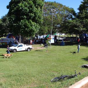 Imagem da notícia Ação comunitária, com recreação e brinquedos infláveis no Parque do Rio Jahu - FOTOS