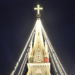 Imagem da notícia NATAL: Descida do Papai Noel na Praça Siqueira Campos - FOTOS