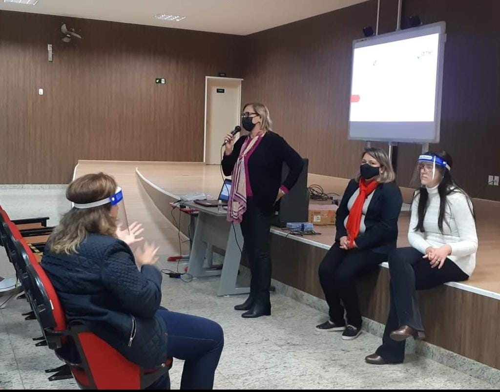 CAPACITAÇÃO EM EDUCAÇÃO INCLUSIVA