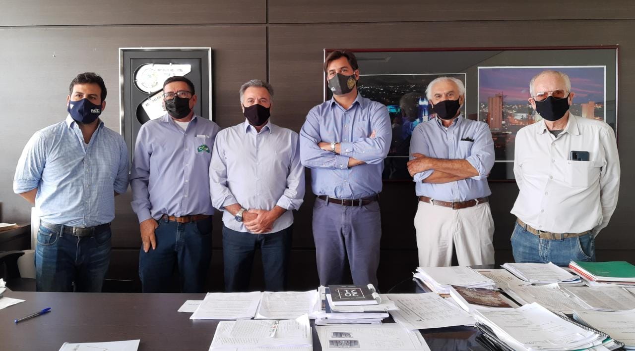 VISITA DO DEPUTADO FREDERICO D'AVILA