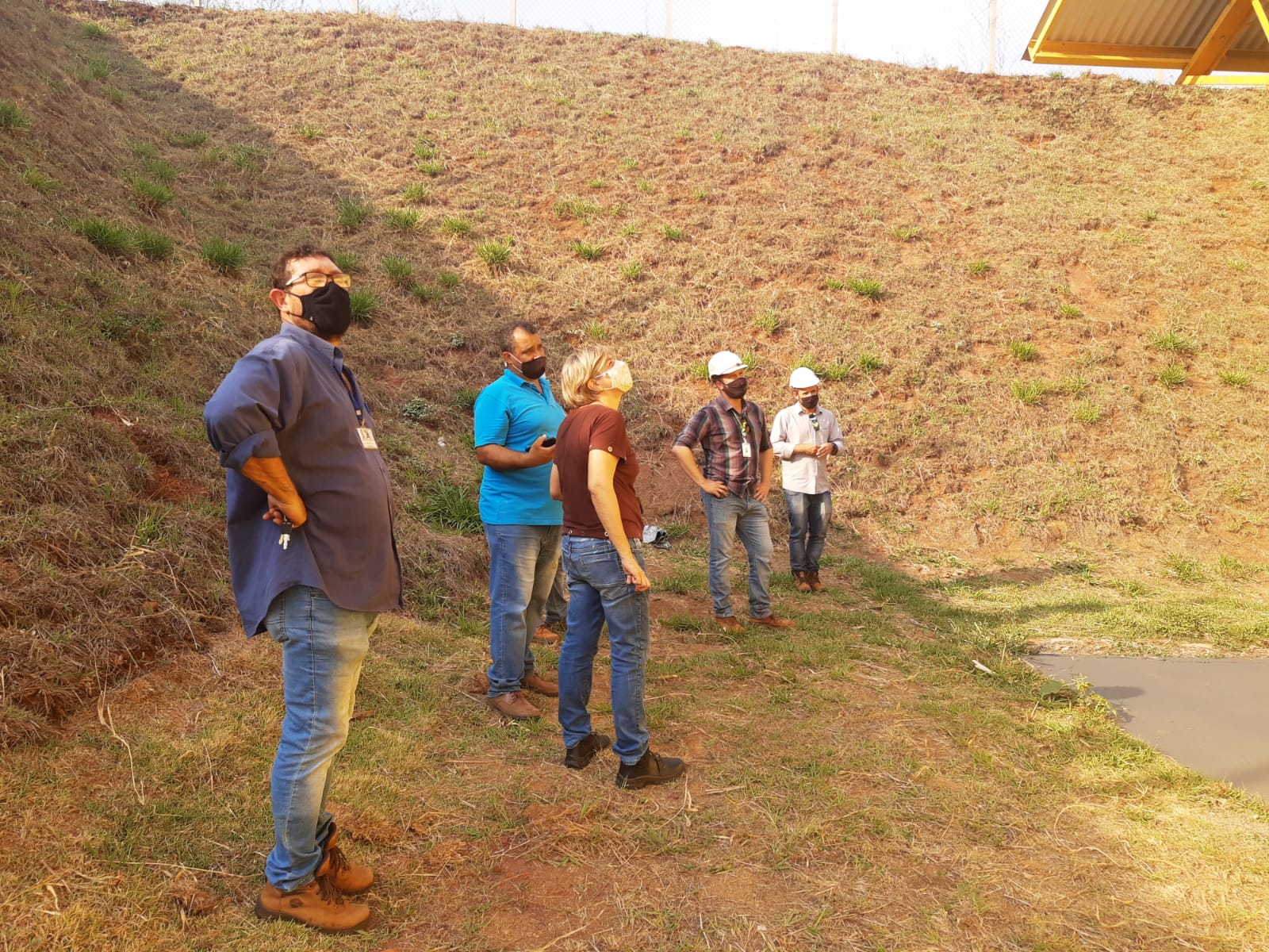 PREFEITURA ACOMPANHA VISTORIA DO MINISTÉRIO PÚBLICO EM GINÁSIO