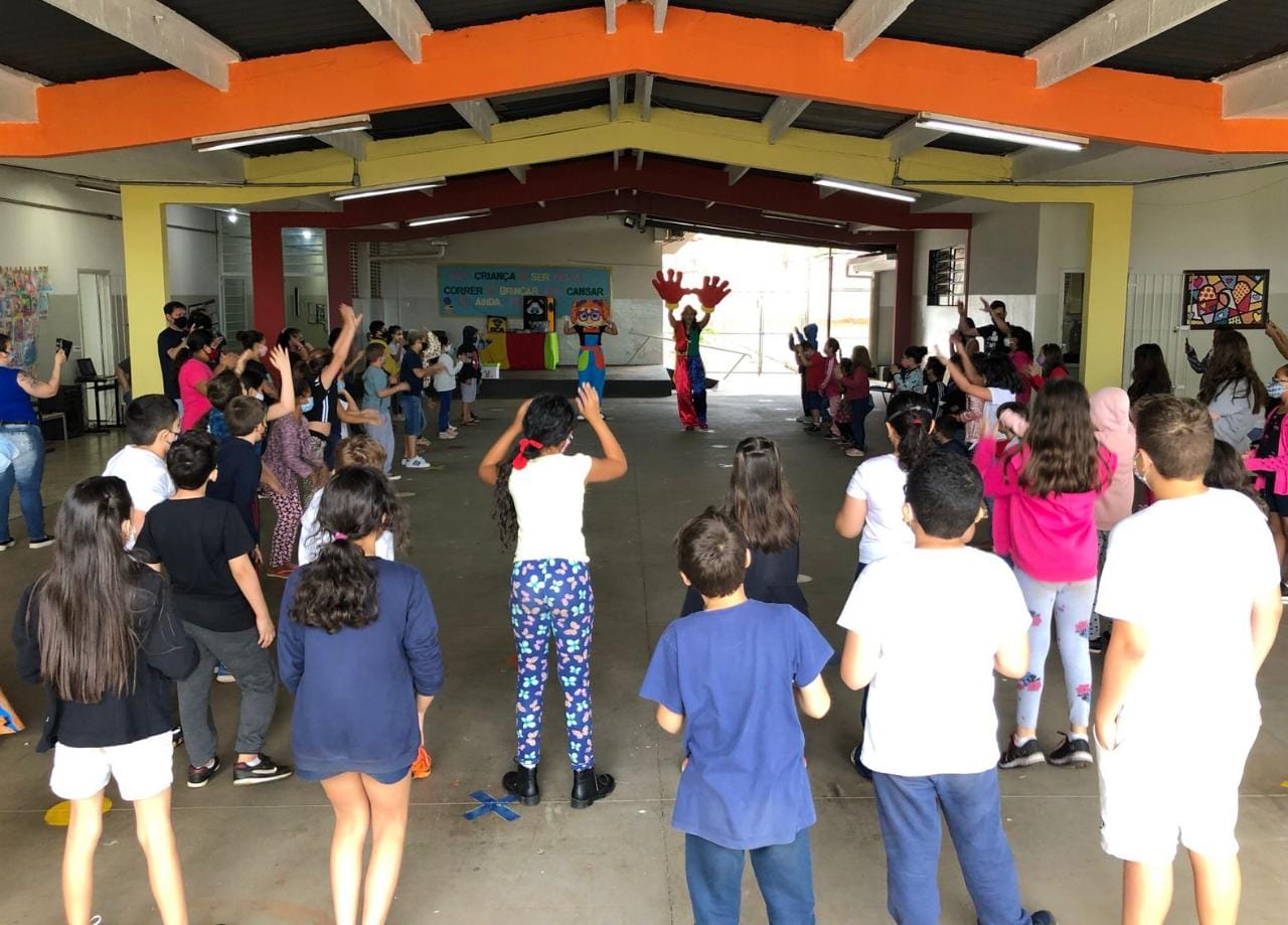 EDUCAÇÃO DESENVOLVE ATIVIDADES EM COMEMORAÇÃO AO DIA DAS CRIANÇAS