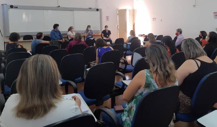 SAÚDE ORIENTA GESTORES ESCOLARES SOBRE PROTOCOLOS SANITÁRIOS