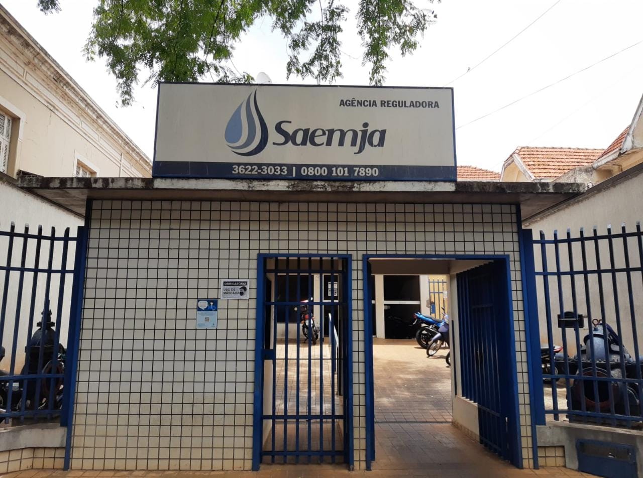 MEMBROS DA DIRETORIA DA SAEMJA RENUNCIAM E PREJUDICAM TRANSICÃO DA AGÊNCIA