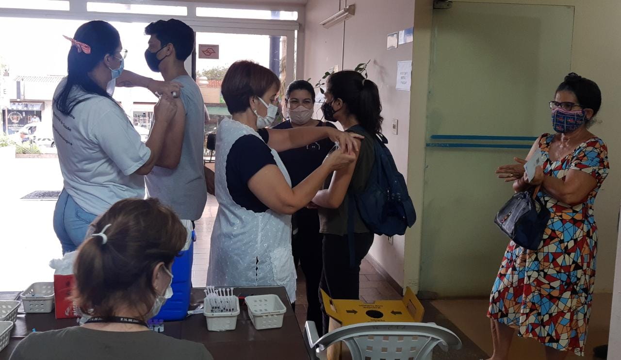 CORUJÃO BATE MAIS UMA VEZ A META DE VACINAÇÃO