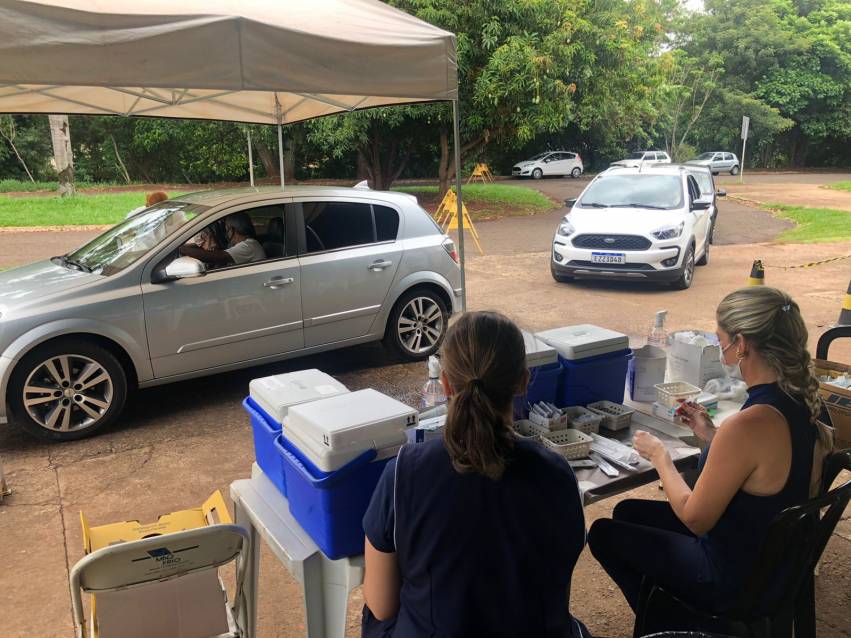 JAHU AGRADECE SERVIDORES ENVOLVIDOS NA VACINAÇÃO CONTRA A COVID-19