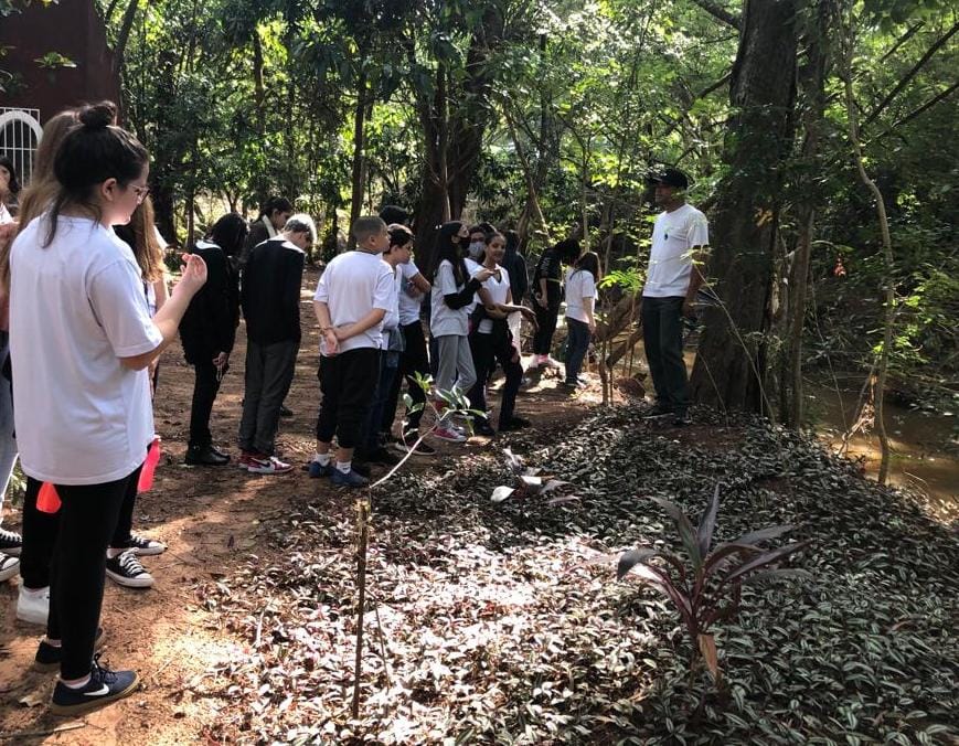 HORTO MUNICIPAL RECEBE ESTUDANTES DE JAHU E REGIÃO