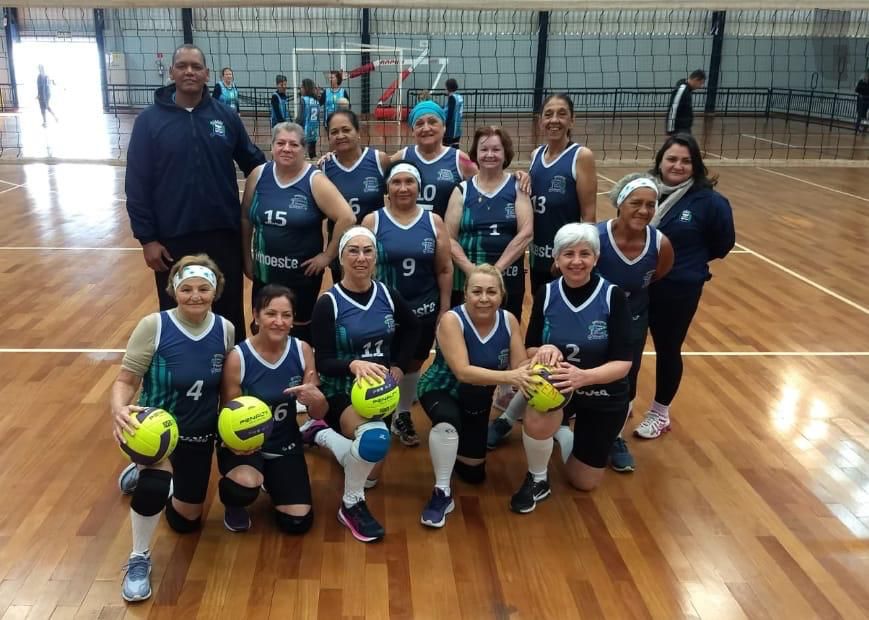 JAHU FICA ENTRE OS 10 PRIMEIROS NOS JOGOS DA MELHOR IDADE