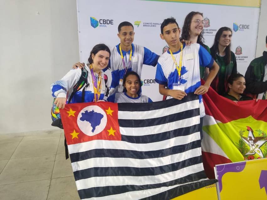 JAUENSES CONQUISTAM OITO MEDALHAS NA PARALIMPÍADA ESCOLAR