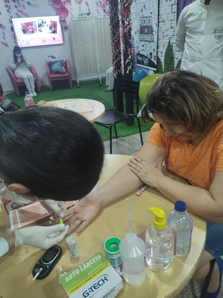 ATENDIMENTO MULTIPROFISSIONAL CONTINUA DISPONÍVEL NO OUTUBRO + QUE ROSA