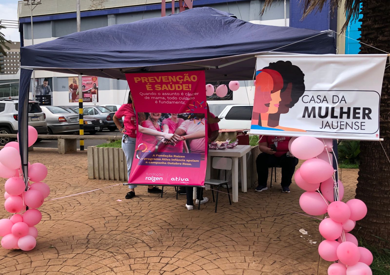 BLITZ CHAMA ATENÇÃO PARA CÂNCER DE MAMA