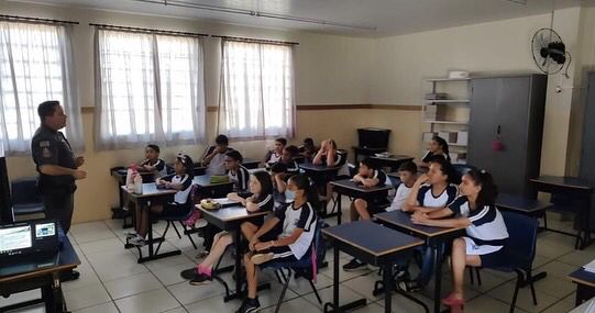 PALESTRAS SOBRE DROGAS E BULLYNG ALCANÇAM CERCA DE 350 ESTUDANTES