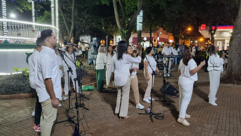 SEJA LUZ - CORAL DA IGREJA RESGATE