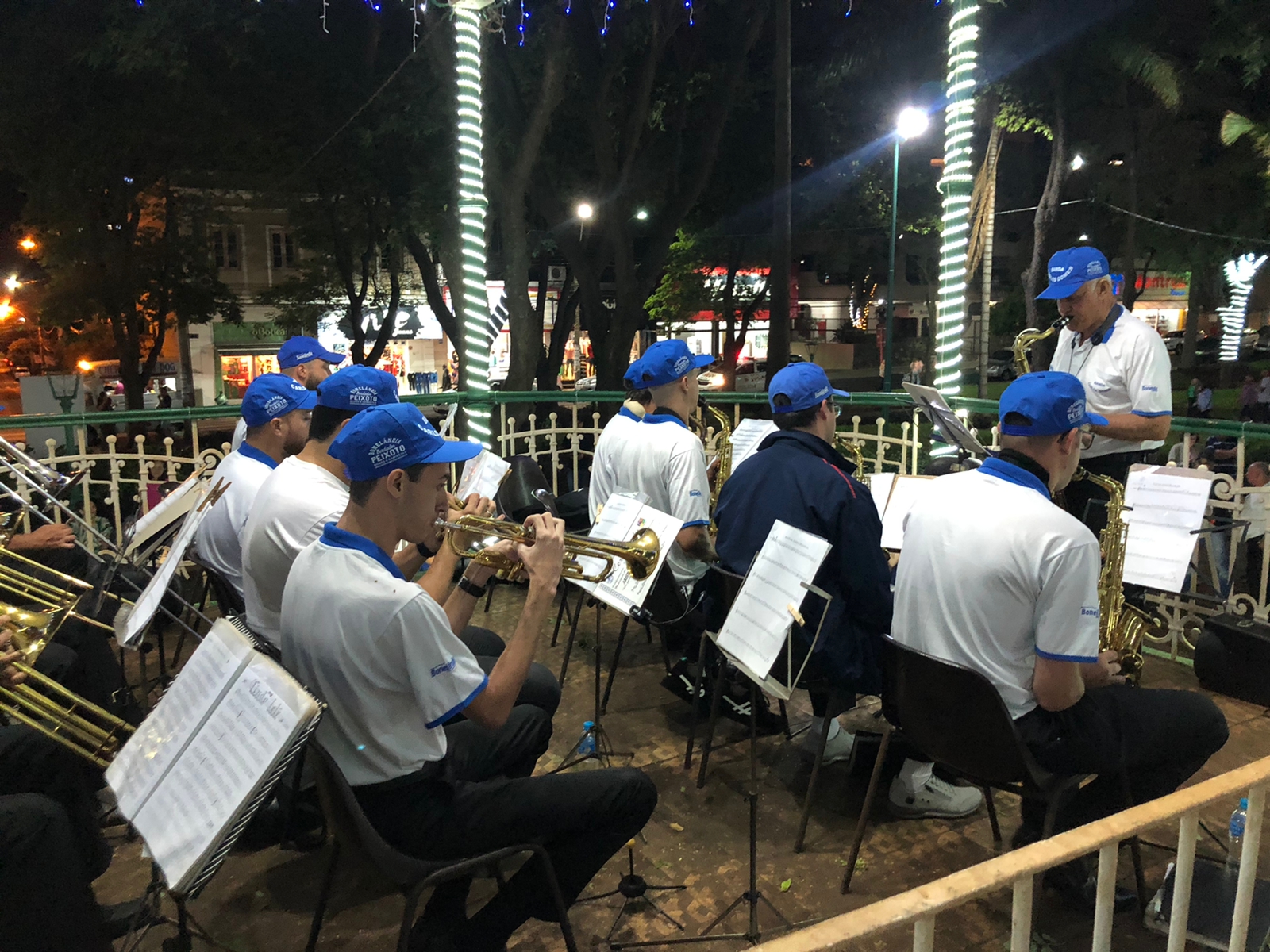 SEJA LUZ - BANDA CARLOS GOMES