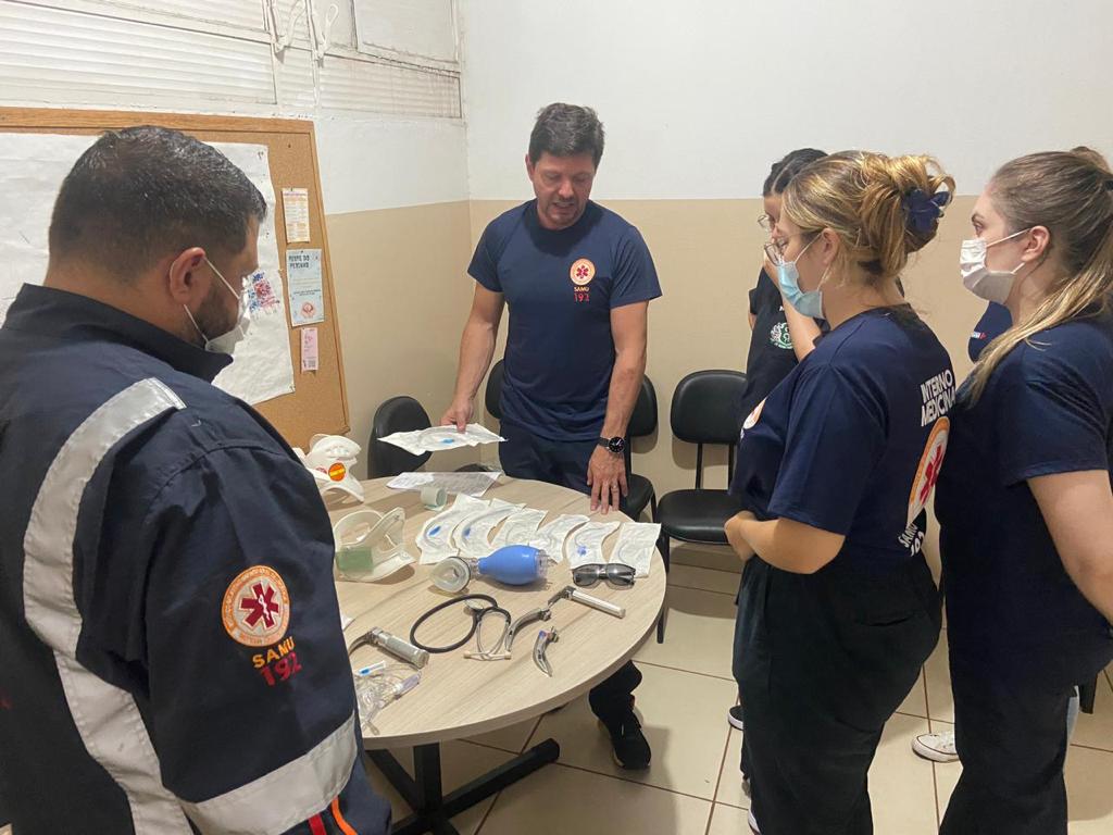 ESTUDANTES DE MEDICINA INICIAM ESTÁGIO SUPERVISIONADO NO SAMU