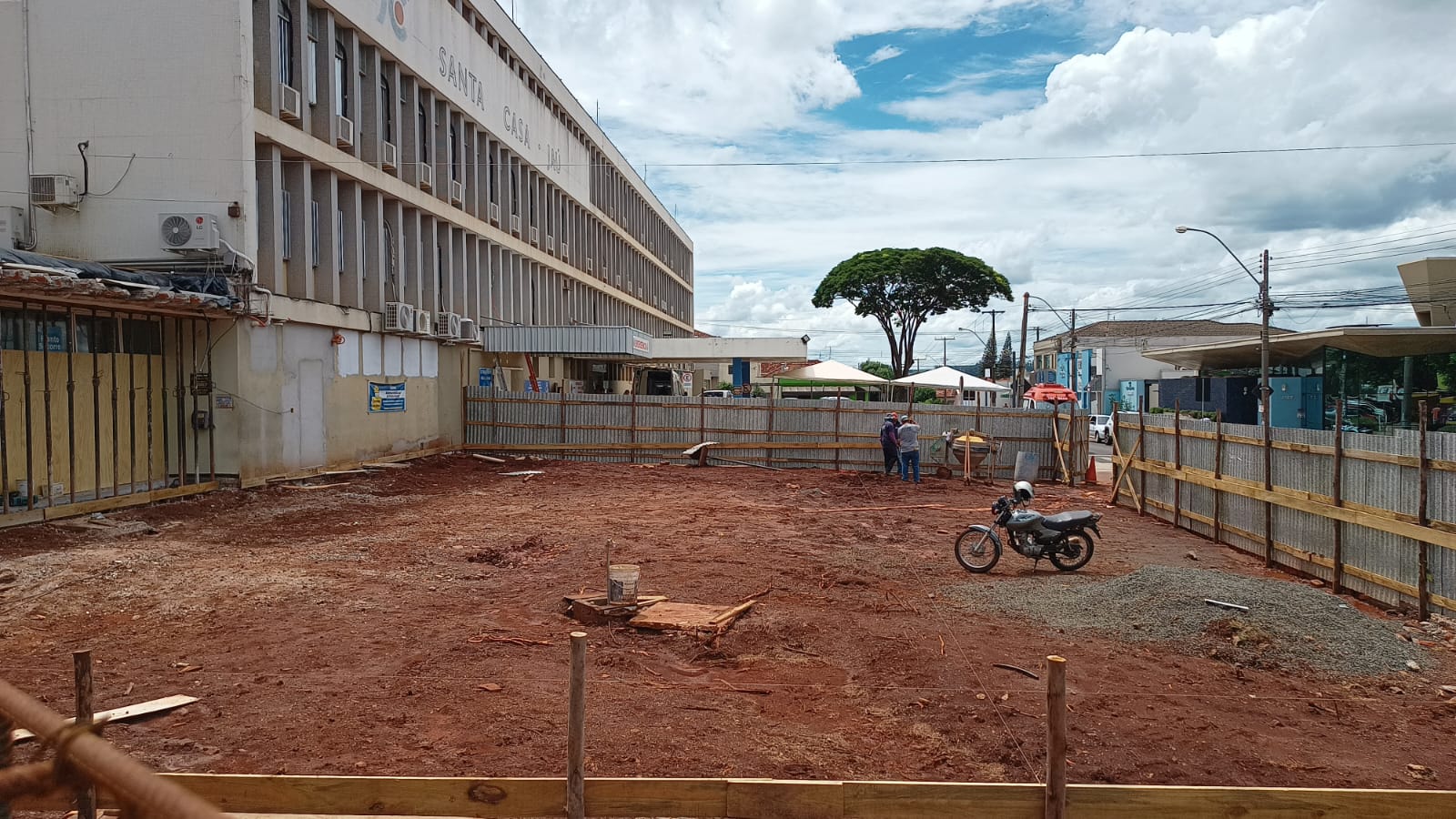 PREFEITURA REALIZA OBRAS PELA CIDADE