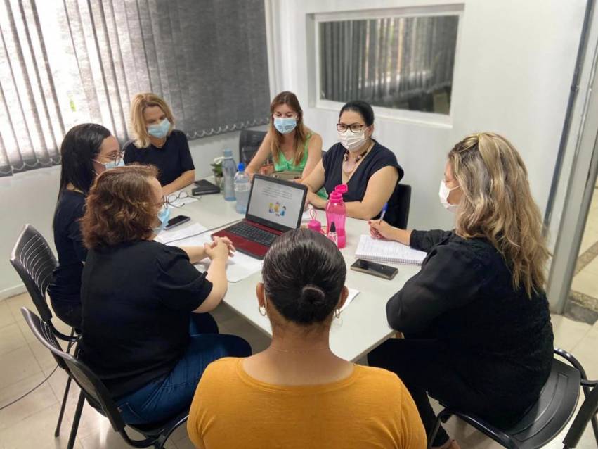 EQUIPE MULTIDISCIPLINAR PARTICIPA DE CAPACITAÇÃO