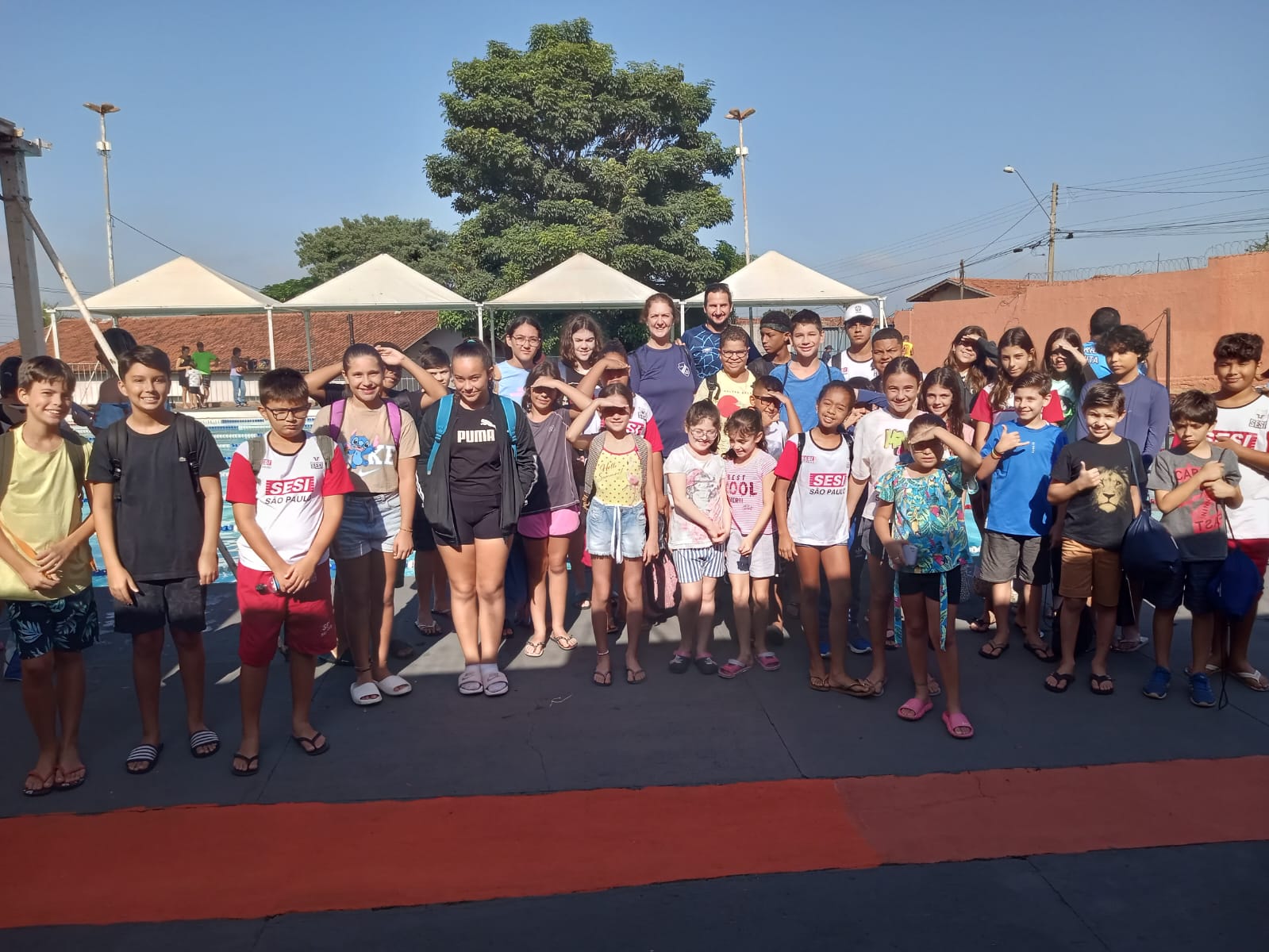 JAHU PARTICIPA DE FESTIVAL DE NATAÇÃO EM BARRA BONITA