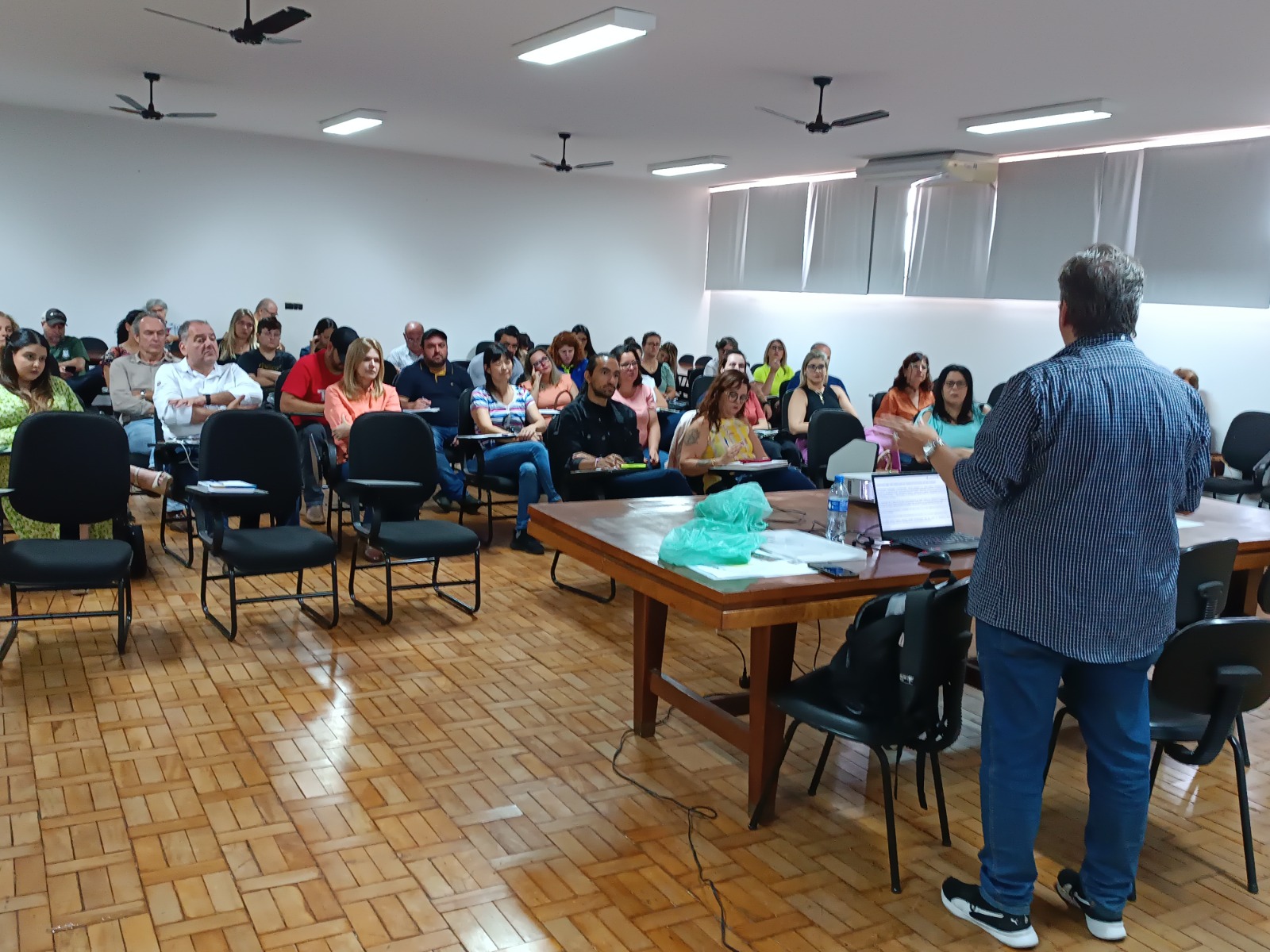 JAHU DISCUTE CRIAÇÃO DE CONSELHO MUNICIPAL DE SEGURANÇA ALIMENTAR