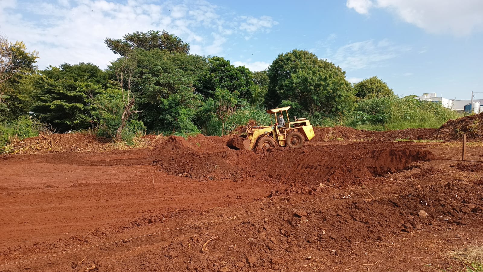 INICIADAS AS OBRAS DE CONSTRUÇÃO DA NOVA CRECHE DO JARDIM DONA EMÍLIA
