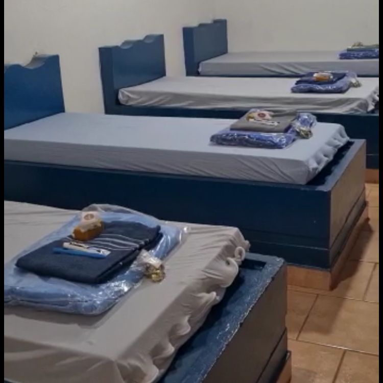 POR UMA JAHU SEM FRIO - ABRIGO DE INVERNO FUNCIONANDO