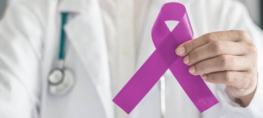 QUASE 300 PESSOAS BENEFICIADAS POR PREVENÇÃO ONCOLÓGICA