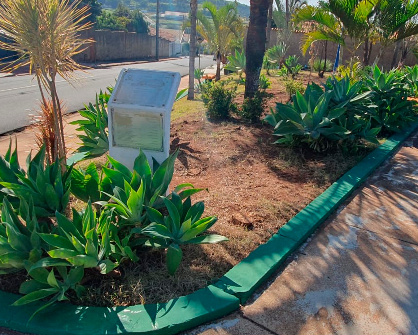 PRAÇA BIA BASTOS PASSA POR REVITALIZAÇÃO