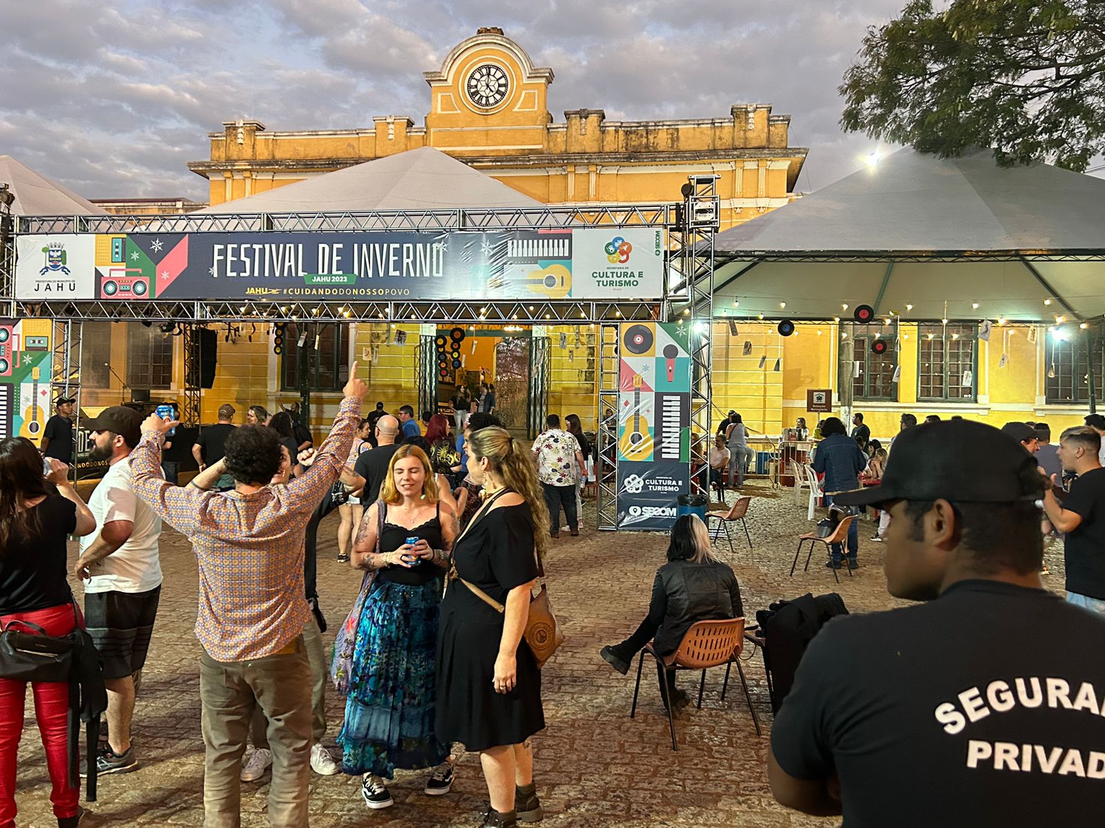 30º FESTIVAL DE INVERNO – TEATRO E REGGAE MARCAM ENCERAMENTO