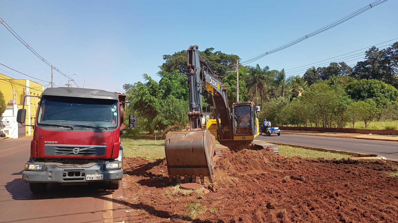 PREFEITURA INICIA OBRAS DE MOBILIDADE NO ACESSO AO JARDIM PARATI