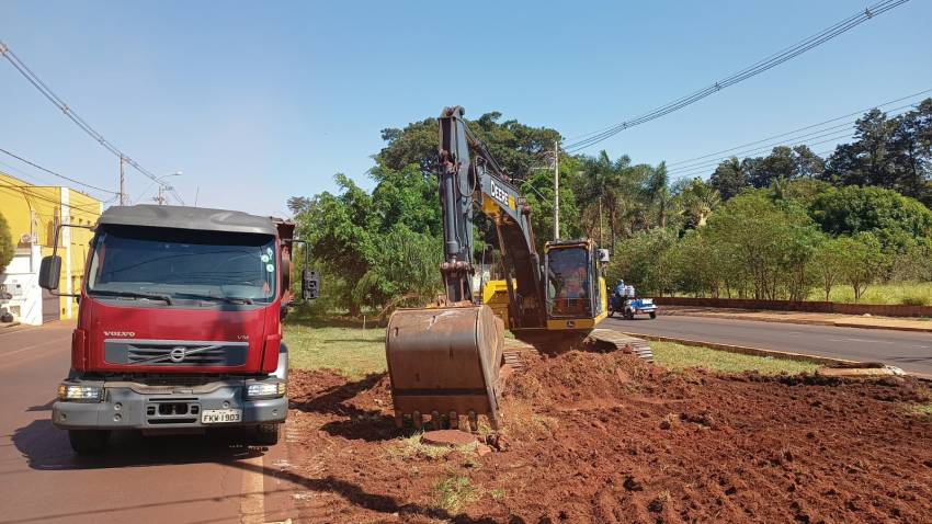 PREFEITURA INICIA OBRAS DE MOBILIDADE NO ACESSO AO JARDIM PARATI