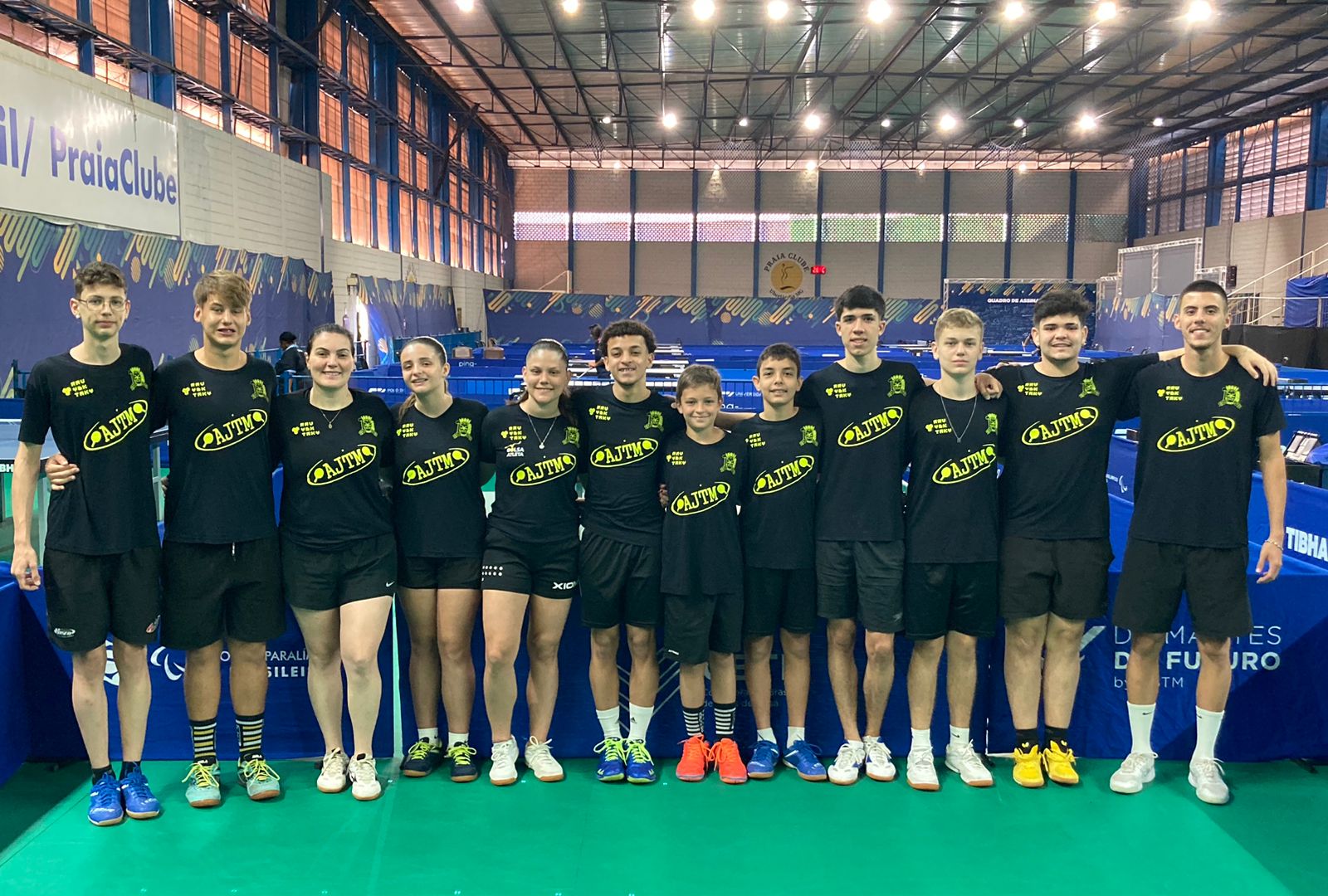 MESATENISTAS DE JAHU CONQUISTAM TRÊS MEDALHAS EM TORNEIO NACIONAL